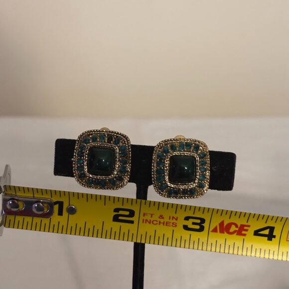 Green and Gold Color Clip on Earrings for any occasion - Picture 12 of 12